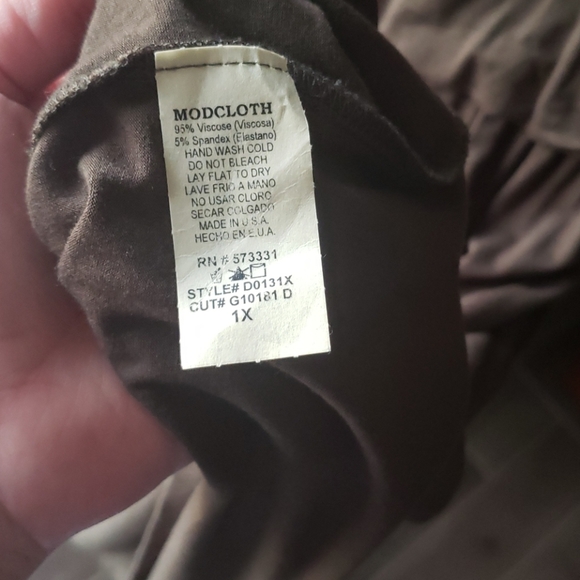 Knee length dress - Picture 4 of 5